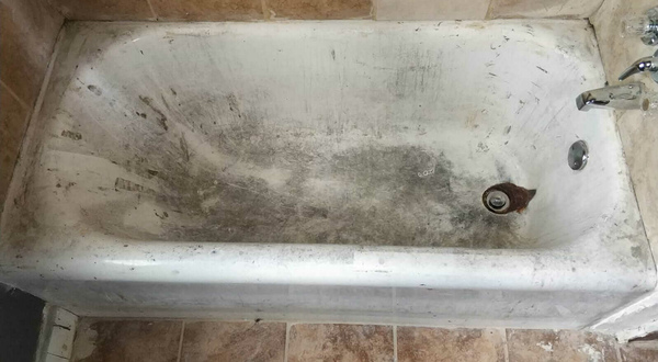 bathtub-before-image